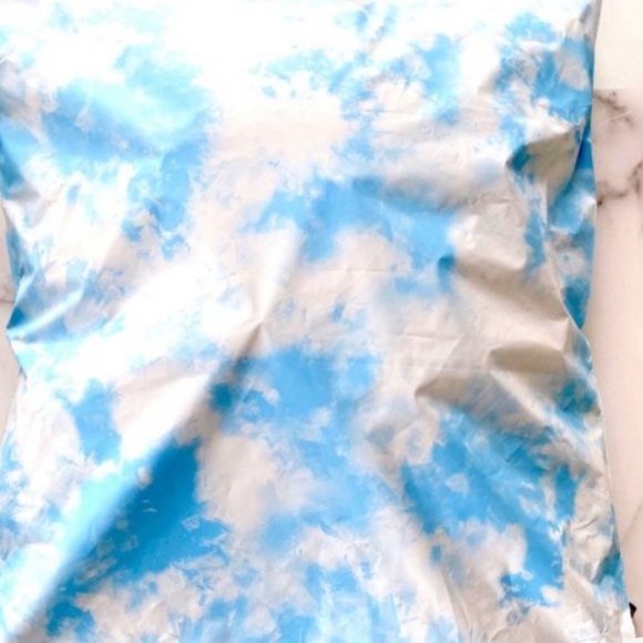 NWT - 15ct. -19x24  Polymailers and Randon Thank You Cards/Stickers - Picture 5 of 6